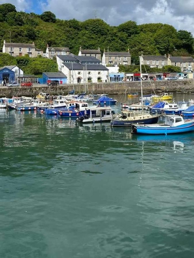 Farm Accommodation - The Lizard Peninsula, Cornwall Helston Εξωτερικό φωτογραφία